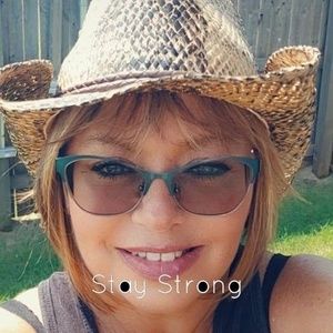 Meet your Posher, Deanna